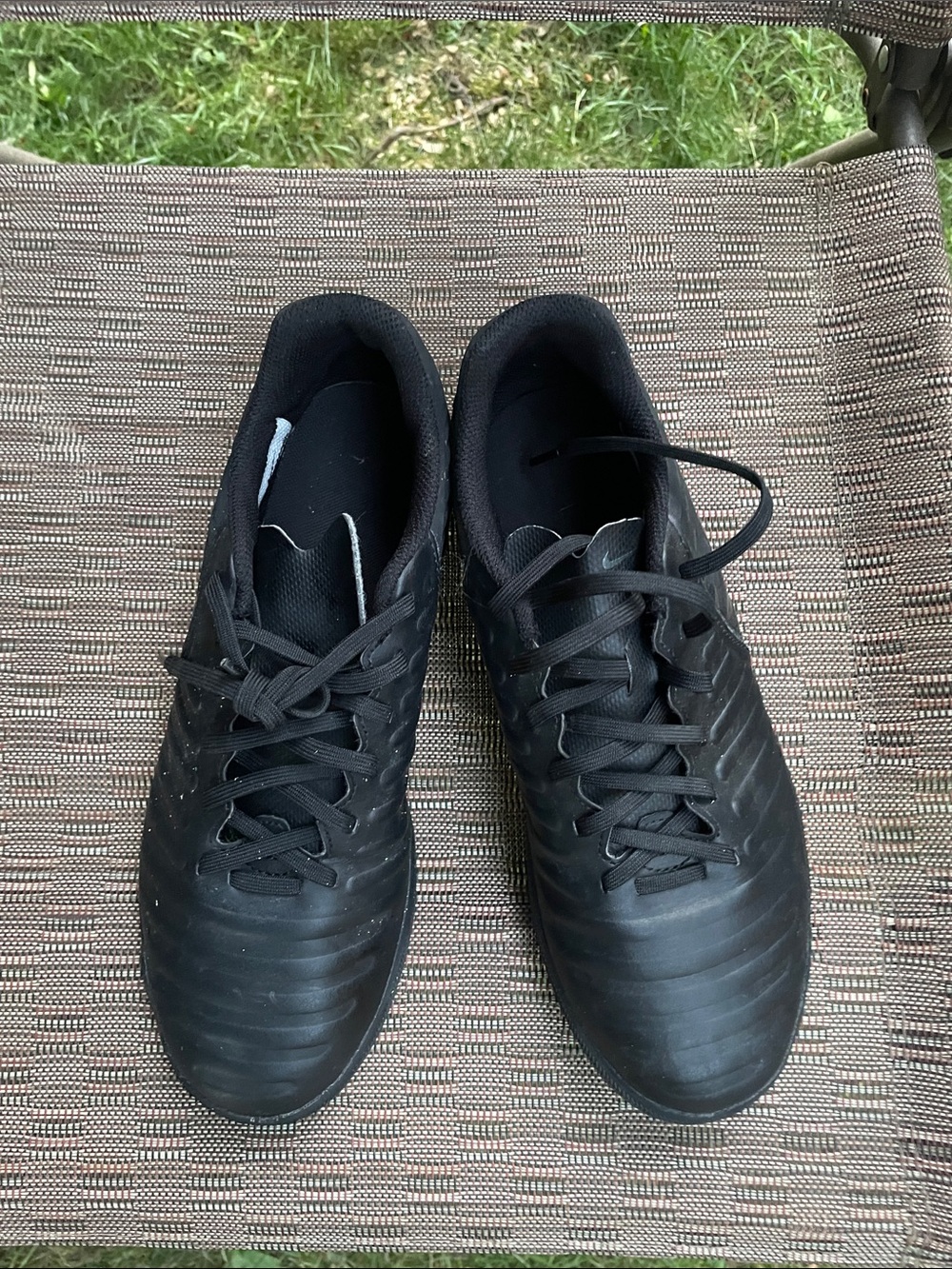 Nike Tiempo indoor soccer Sneakers 7.5